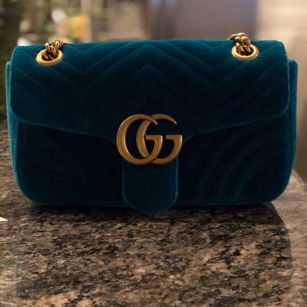 GG Marmont Small Quilted Velvet Crossbody Bag
